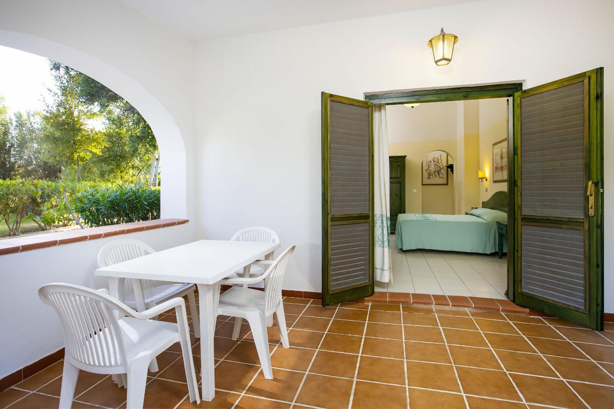 Alba Dorata Resort Cala Liberotto Exterior photo